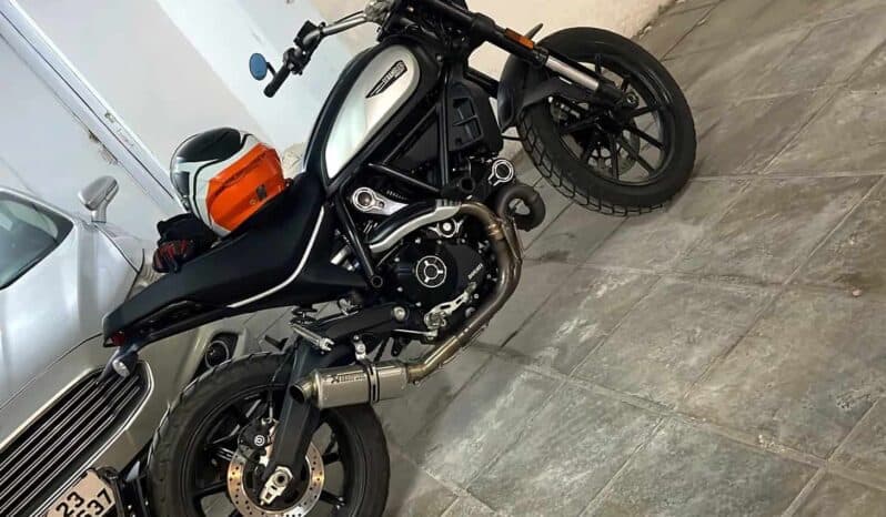 
								2020 Ducati Scrambler ICON Dark full									